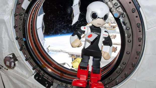 ilgin-robot-astronot