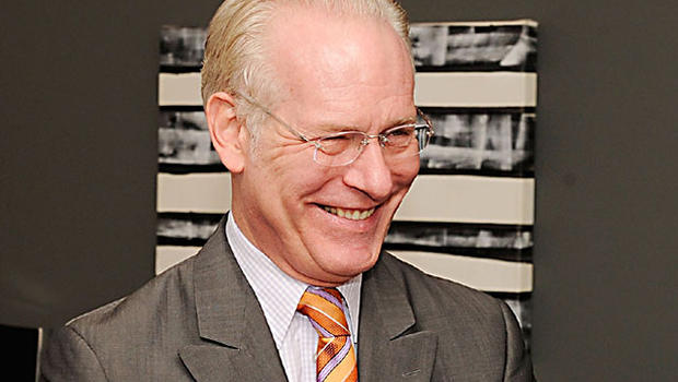 Tim Gunn Kendisini Sanata Veriyor